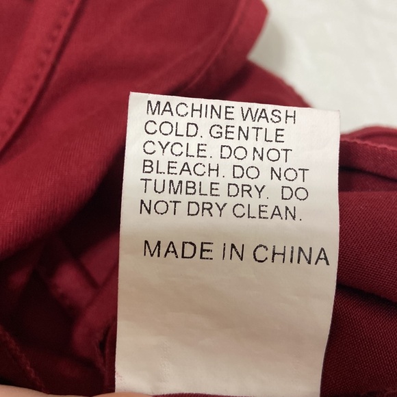 Women’s SHEIN Burgundy Spider Web and Heart Print Cropped Tank Top. Size Medium - Picture 7 of 7